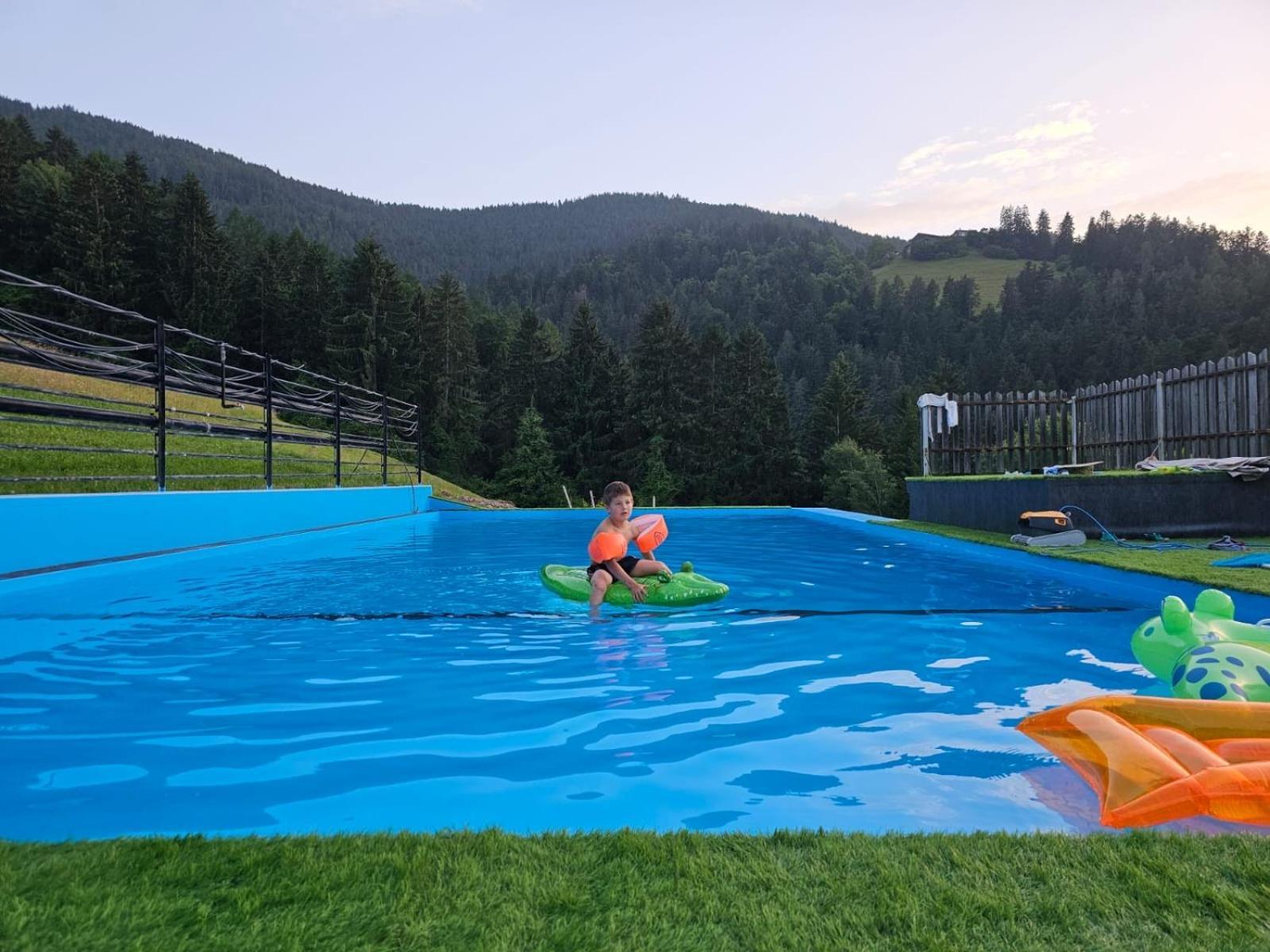 Zimmer 1 Am Manoetscherhof Guest House Тирес Екстериор снимка